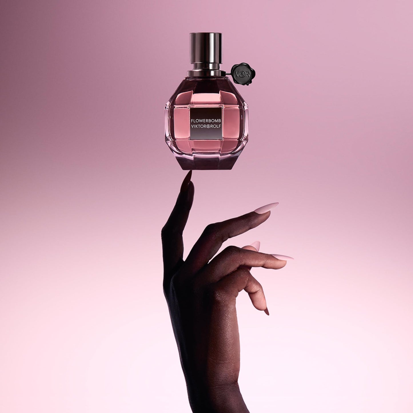 Viktor&Rolf - Flowerbomb Eau de Parfum - Women's Perfume - Floral & Woody - With Notes of Rose, Peony & Patchouli