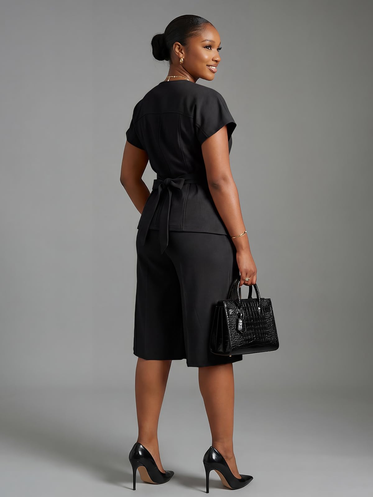 Women's Summer 2 Pieces Suits Set Short Sleeve Blazer Wide Leg Knee-Length Pants Sets Business Casual Outfit