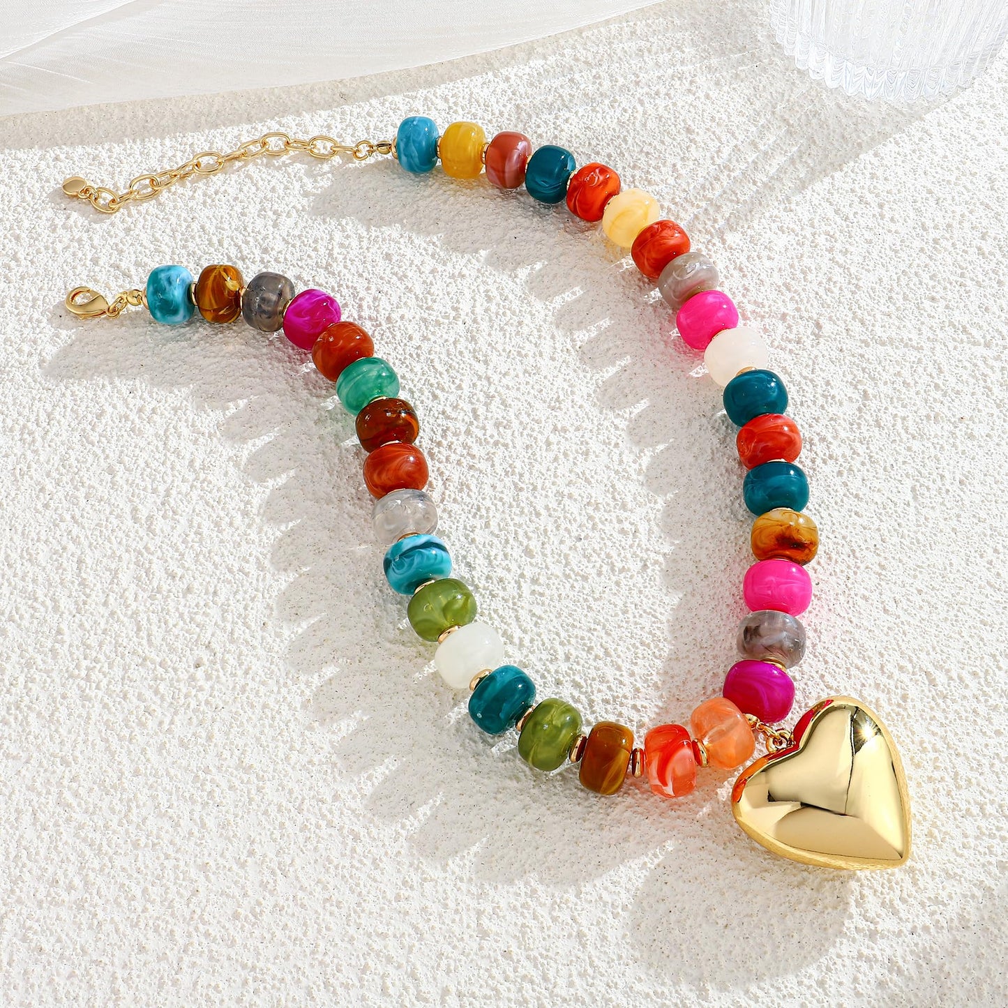 WOWORAMA Chunky Heart Necklaces for Women Colorful Resin Beaded Choker Necklace Gold Puffy Heart Statement Necklace Trendy Acrylic Choker Jewelry